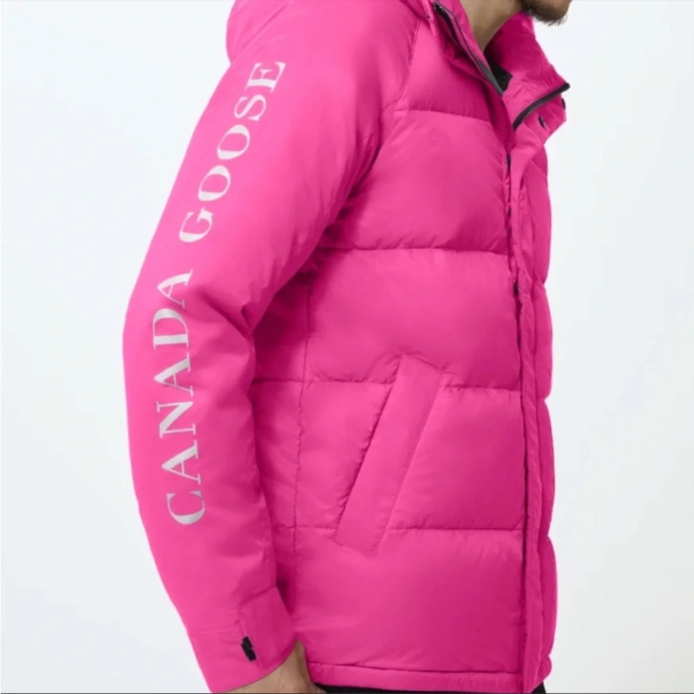 Limited Edition Canada Goose - Picture 1 of 9